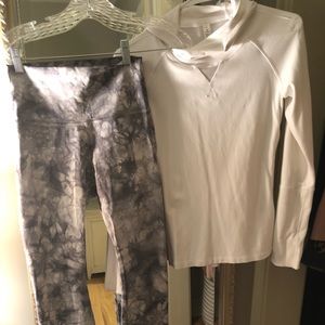 Lululemon bundle!!  Align leggings and top!!